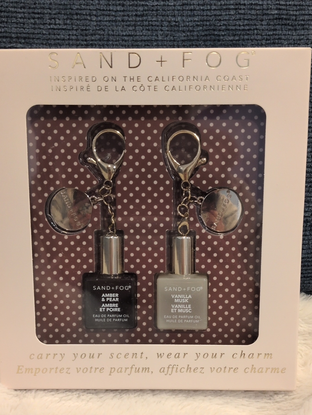 Sand And Fog Keychain Duo - Amber & Pear And Vanilla Musk